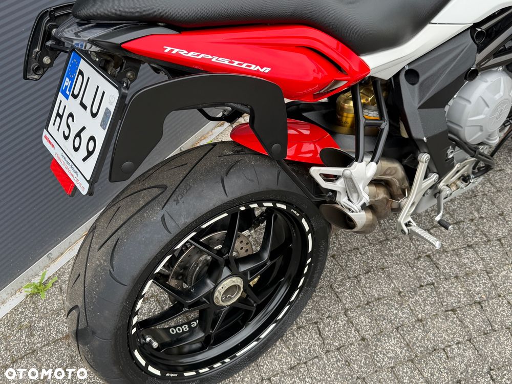MV AGUSTA Brutale - 6