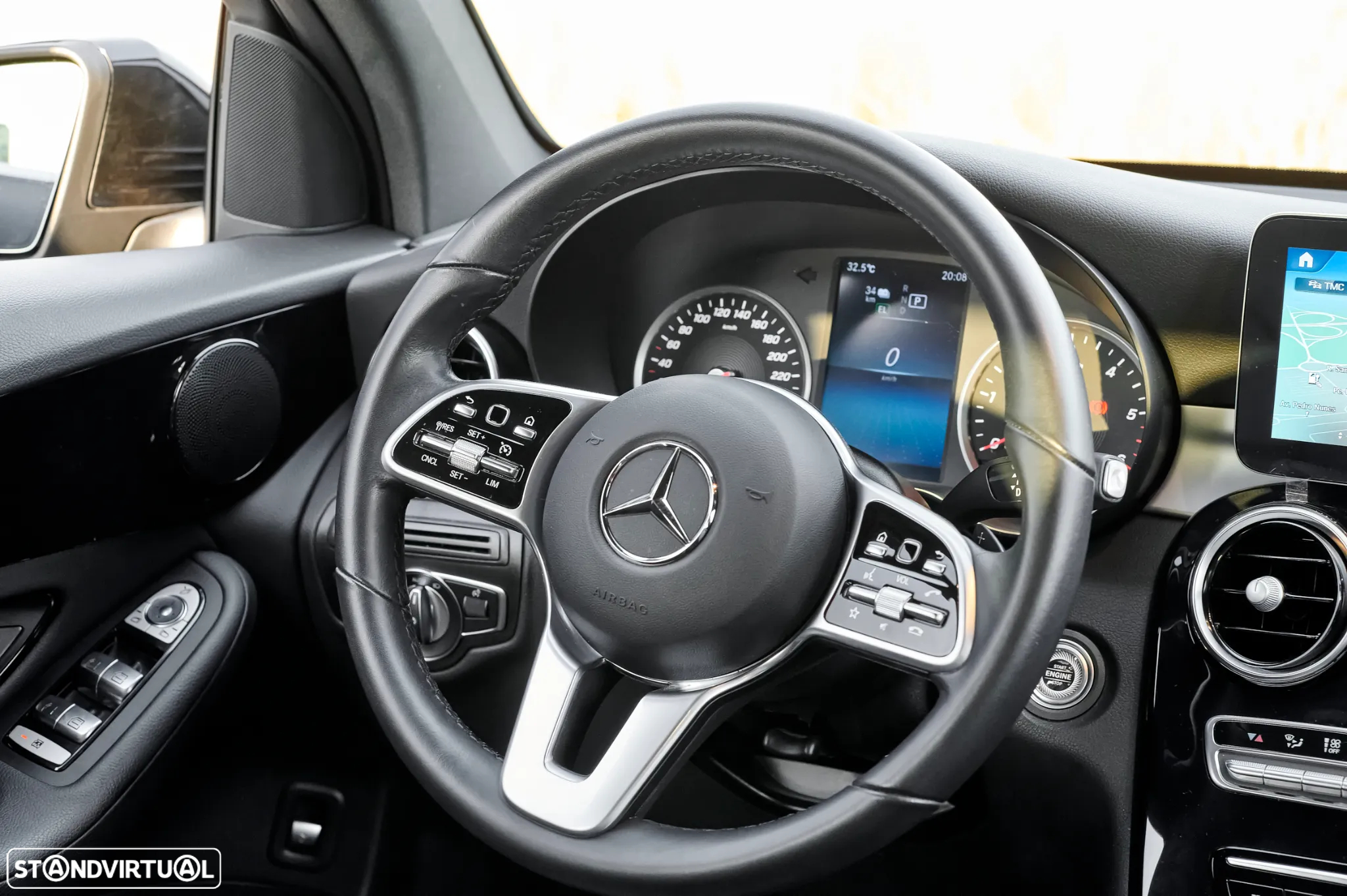 Mercedes-Benz GLC 300 de Coupé 4Matic - 28