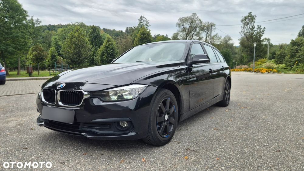 BMW Seria 3 318i Edition Luxury Line Purity - 1
