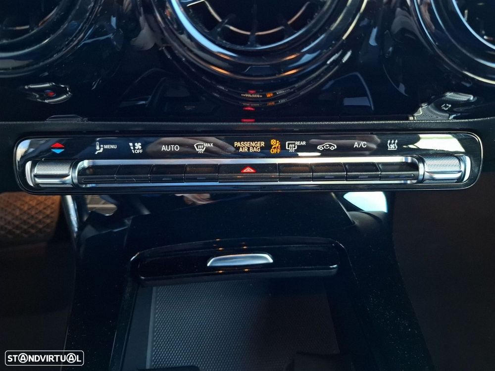 Mercedes-Benz A 250 e - 23