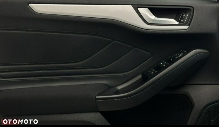 Ford Focus - 12