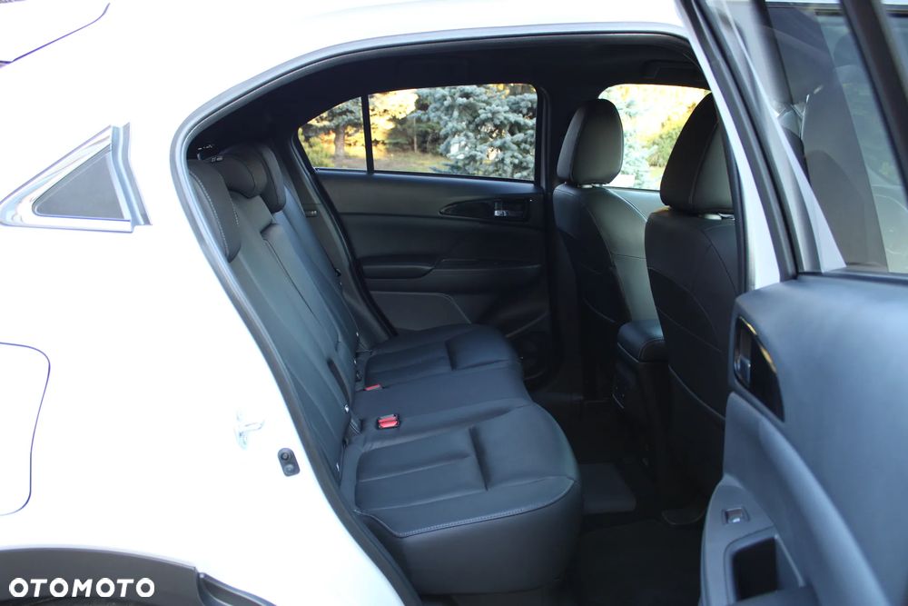 Mitsubishi Eclipse Cross 2.4 PHEV Intense Plus - 26