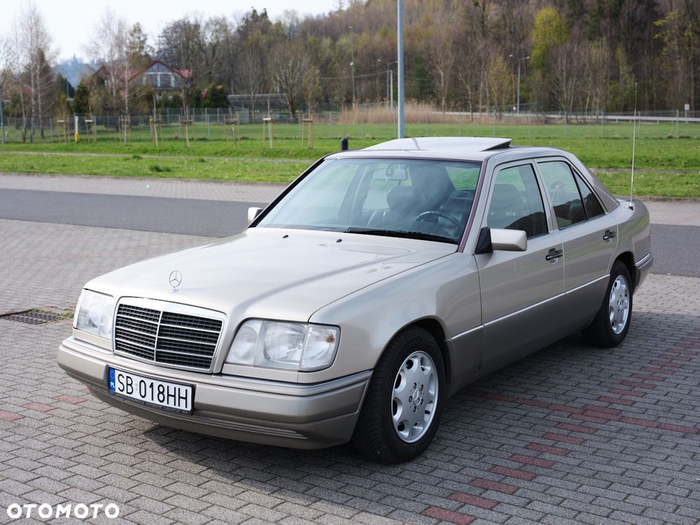 Mercedes-Benz Klasa E - 2