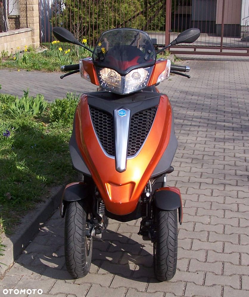Piaggio MP-3 - 3