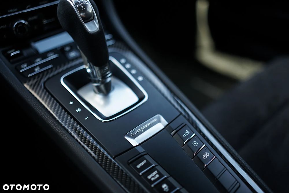 Porsche Cayman S PDK - 11