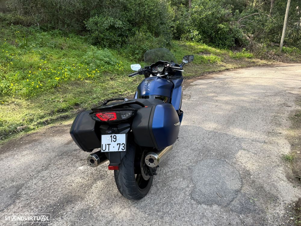 Yamaha FJR 1300 abs - 8