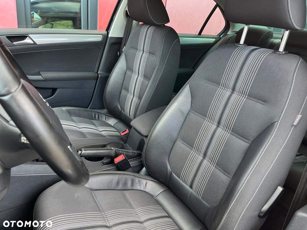 Volkswagen Jetta 1.4 TSI Match - 13