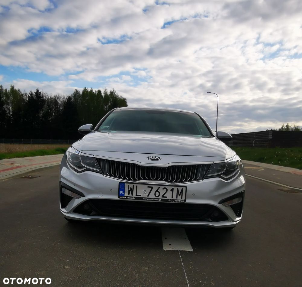 Kia Optima 2.0 M - 6