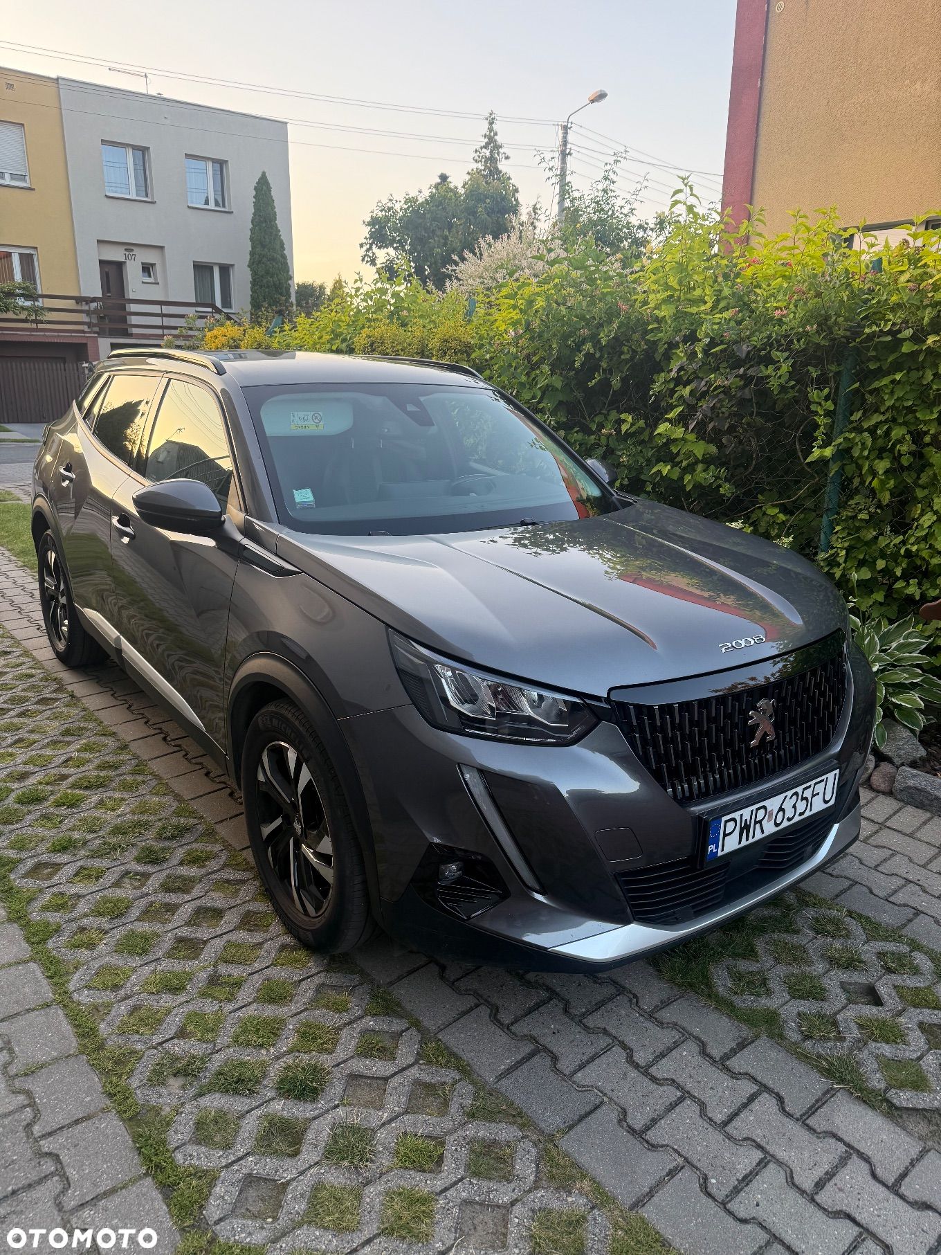 Peugeot 2008 PureTech 130 Allure - 1
