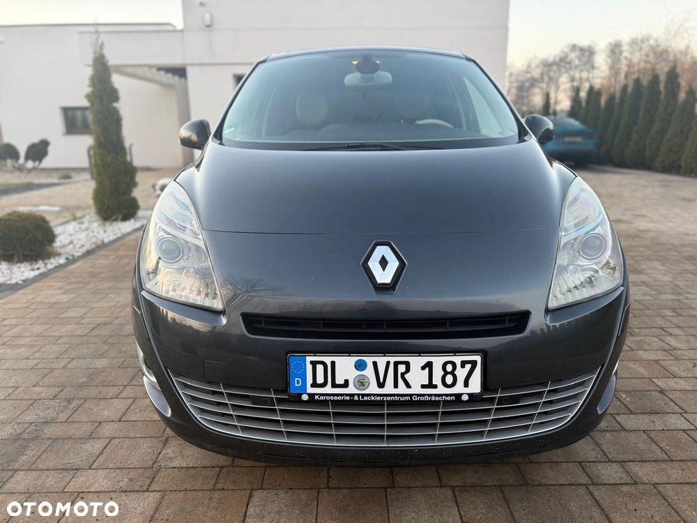 Renault Scenic - 12