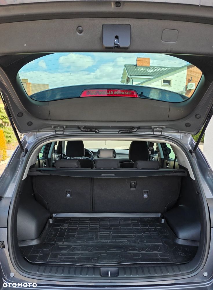 Hyundai Tucson blue 1.6 CRDi 2WD Pure - 17