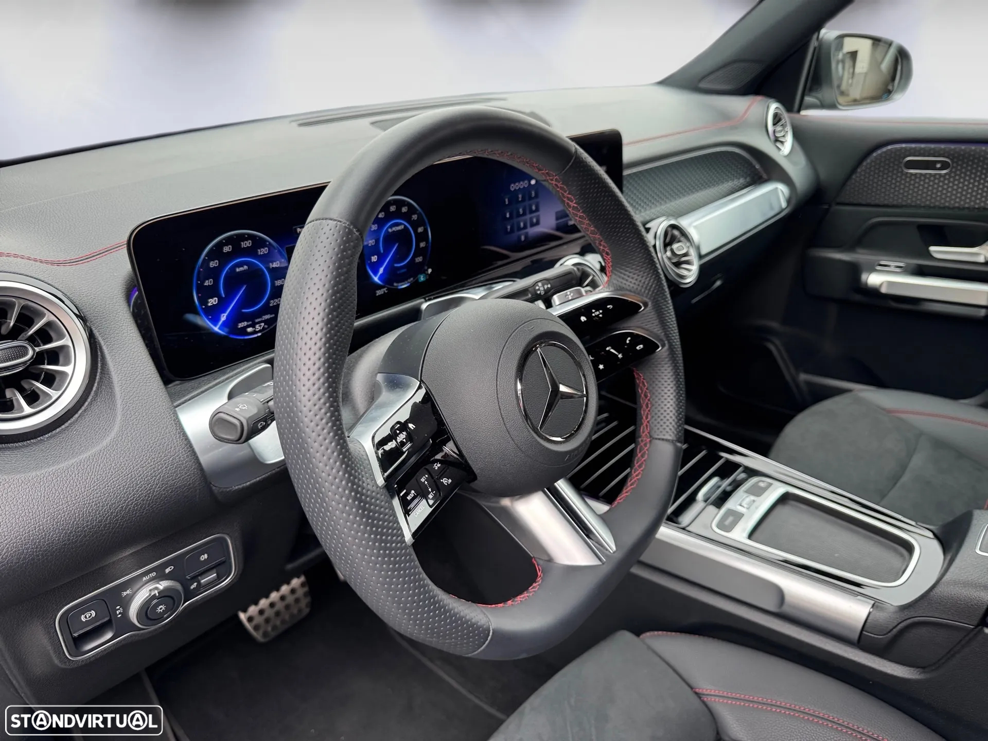 Mercedes-Benz EQB 250 AMG Line - 15