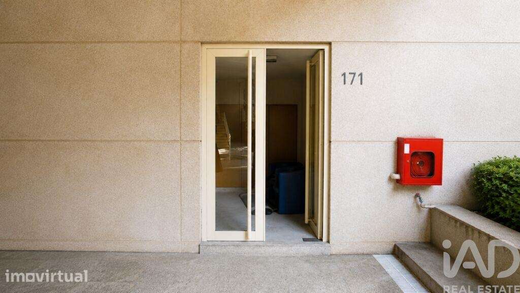 Escritório em Santa Marinha E São Pedro Da Afurada de 48,00 m2 - Grande imagem: 3/5