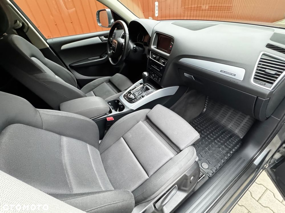 Audi Q5 2.0 TDI quattro S tronic - 8