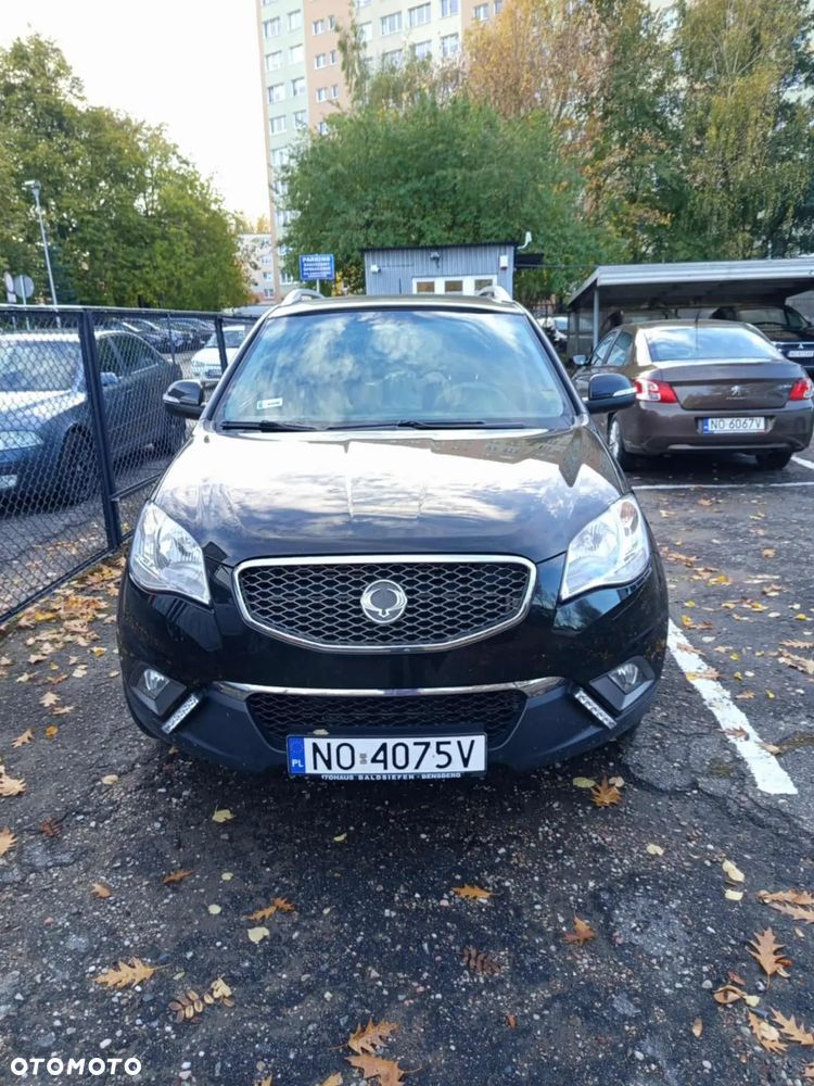 SsangYong/KGM Korando 2.0 E-XDi DPF 4WD Automatik Sapphire - 1