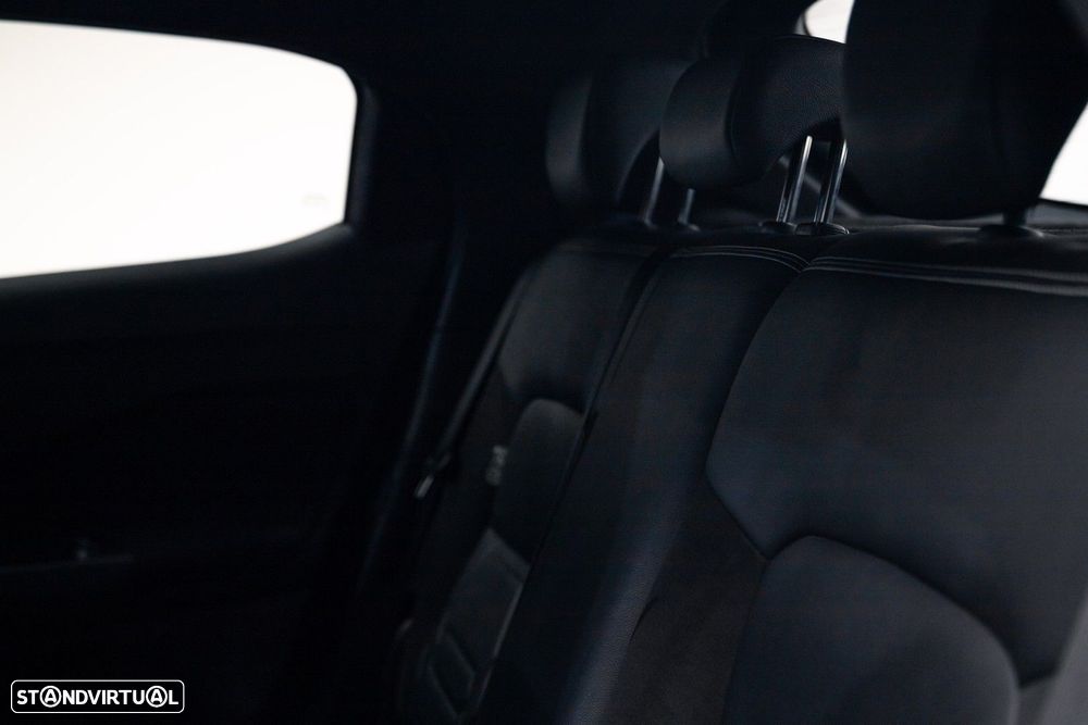 Nissan Juke 1.0 DIG-T N-Design Black DCT - 21