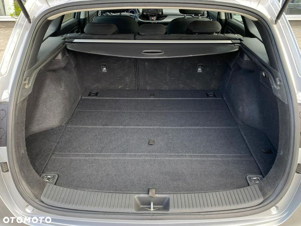 Hyundai i30 1.5 DPI Modern - 29