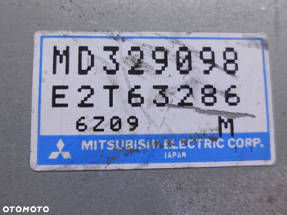 Komputer sterownik silnika Mitsubishi Carisma MD329098 E2T63286 + WTYCZKI INSTALACJA - 3