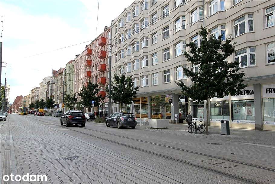 Rozkładowe mieszkanie 2-pokojowe w CENTRUM (Św. Marcin 51) - winda, CO