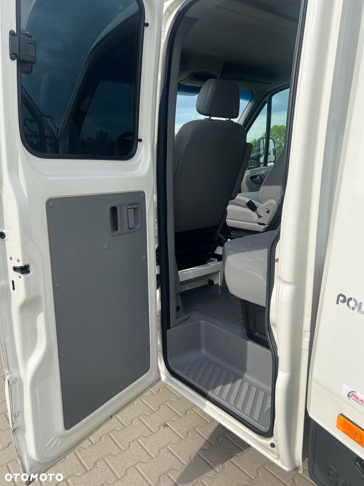 Volkswagen Crafter - 13