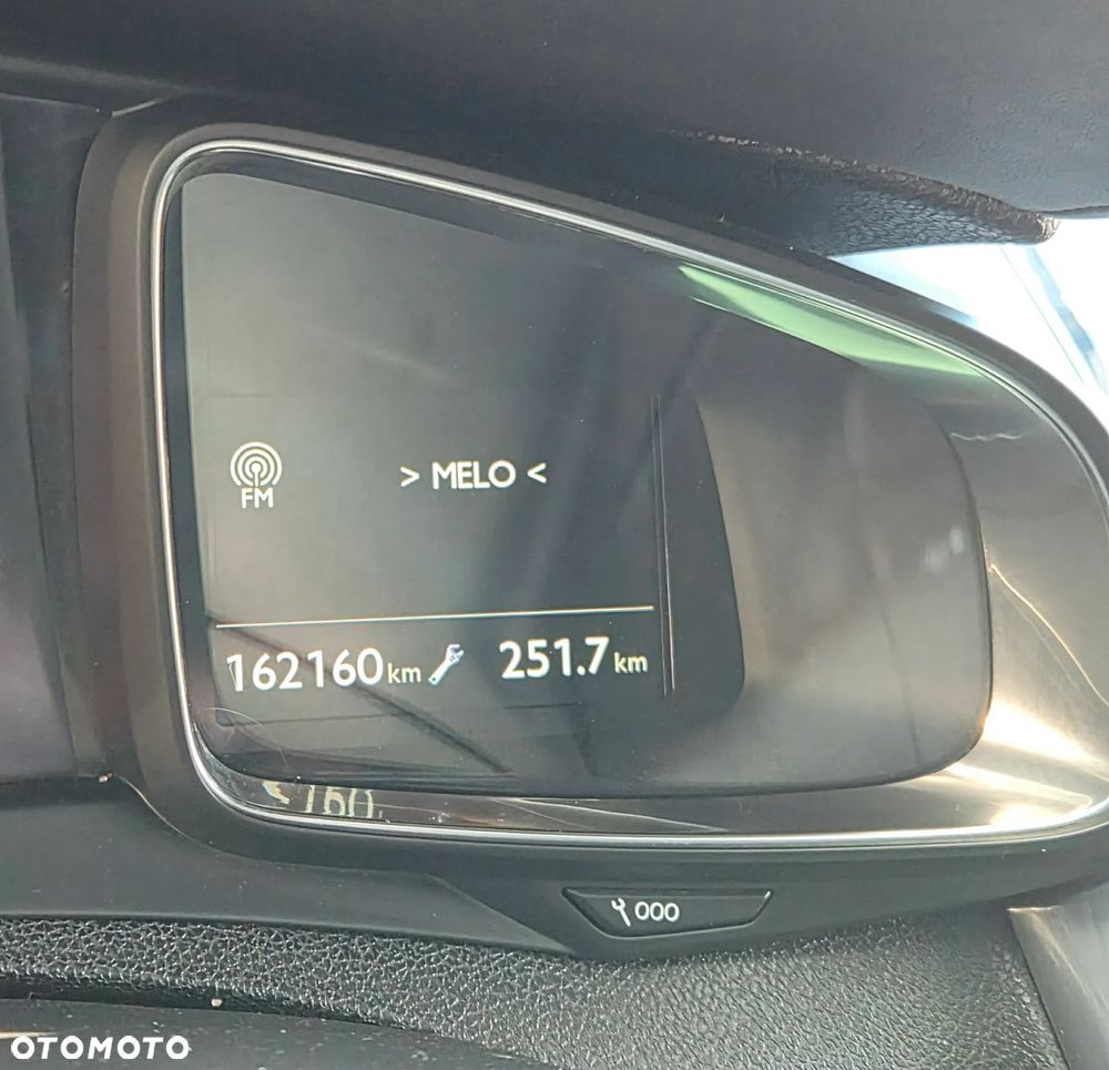 DS Automobiles DS 5 - 10