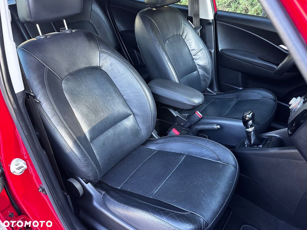 Hyundai ix20 1.4 Fifa World Cup Edition - 25