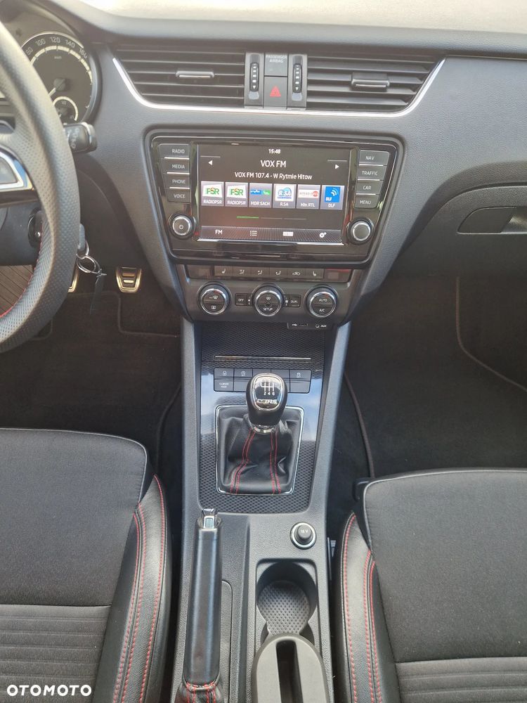 Skoda Octavia 2.0 TDI RS - 23