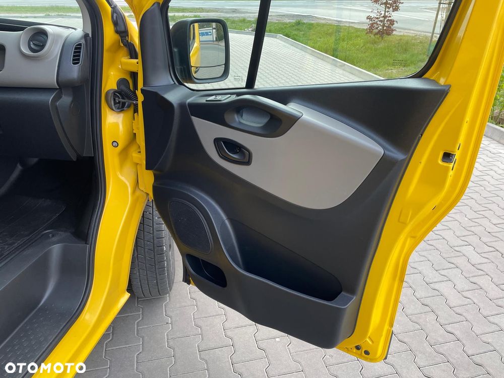 Renault Trafic - 20