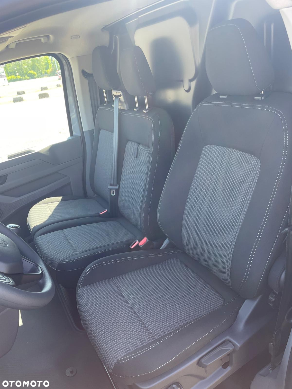 Volkswagen Transporter - 10