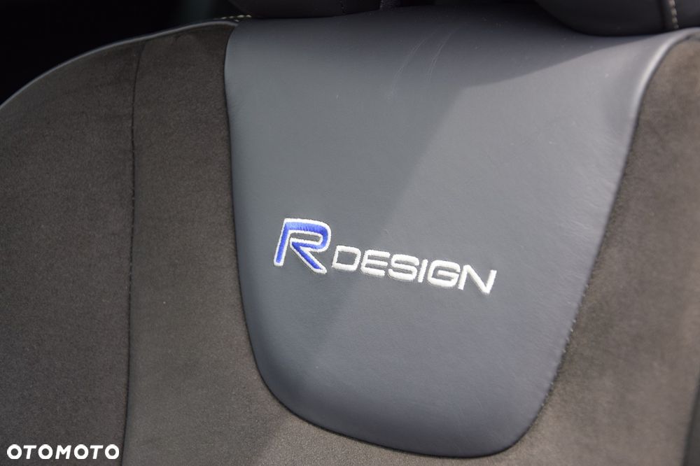 Volvo V60 D4 R-Design - 16