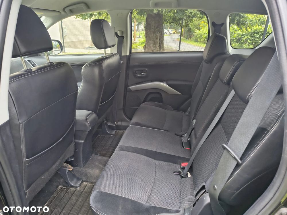 Mitsubishi Outlander 2.2 DID Intense + TC-SST - 10
