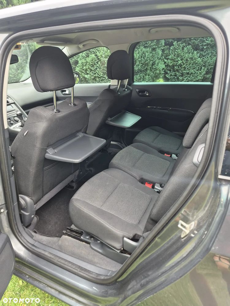 Peugeot 5008 1.6 THP Premium - 7