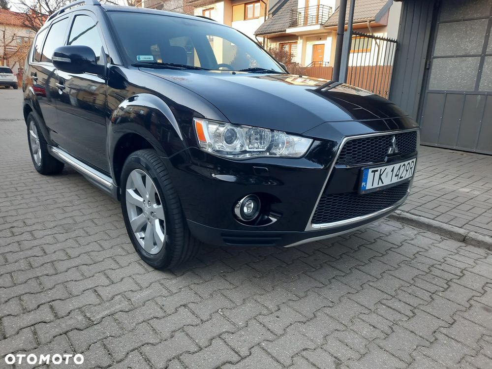 Mitsubishi Outlander - 4