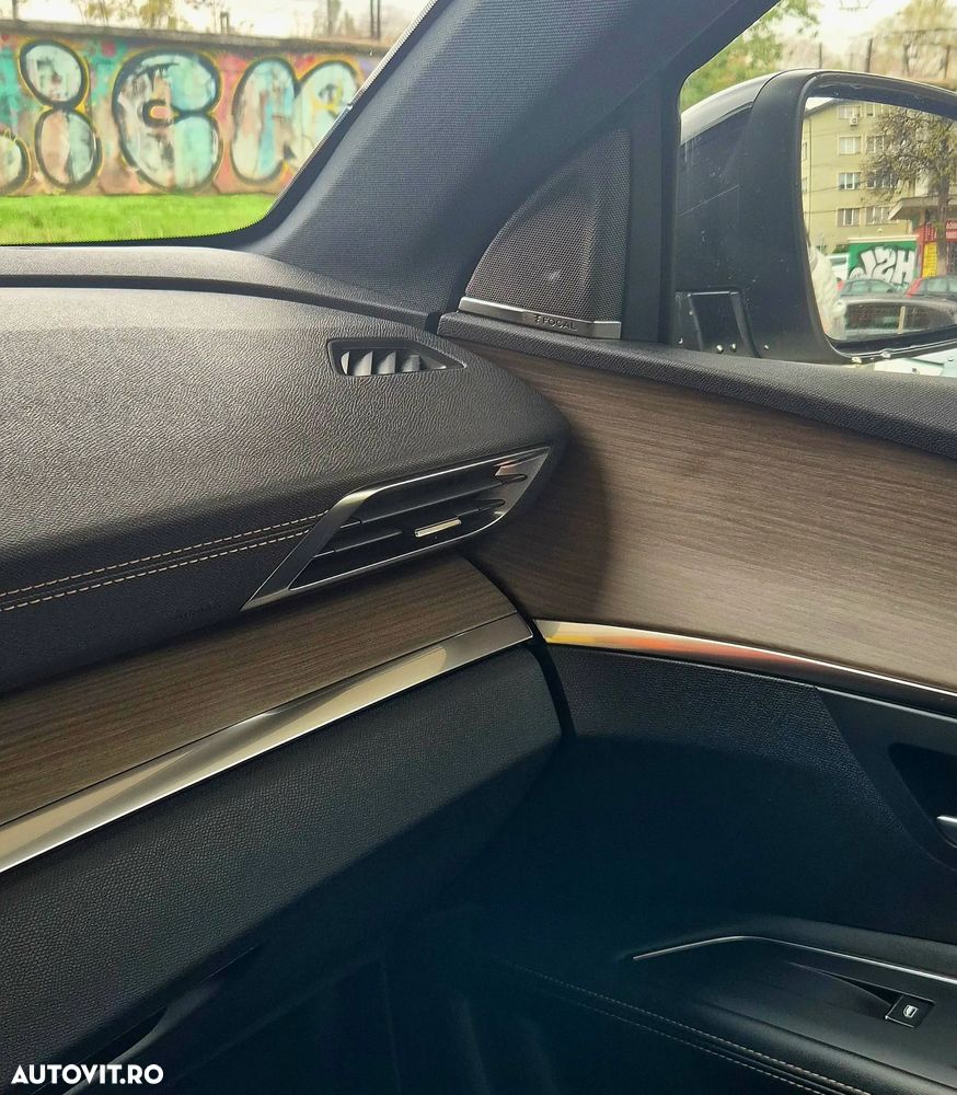 Peugeot 3008 PHEV 300 EAT8 4X4 GT - 35