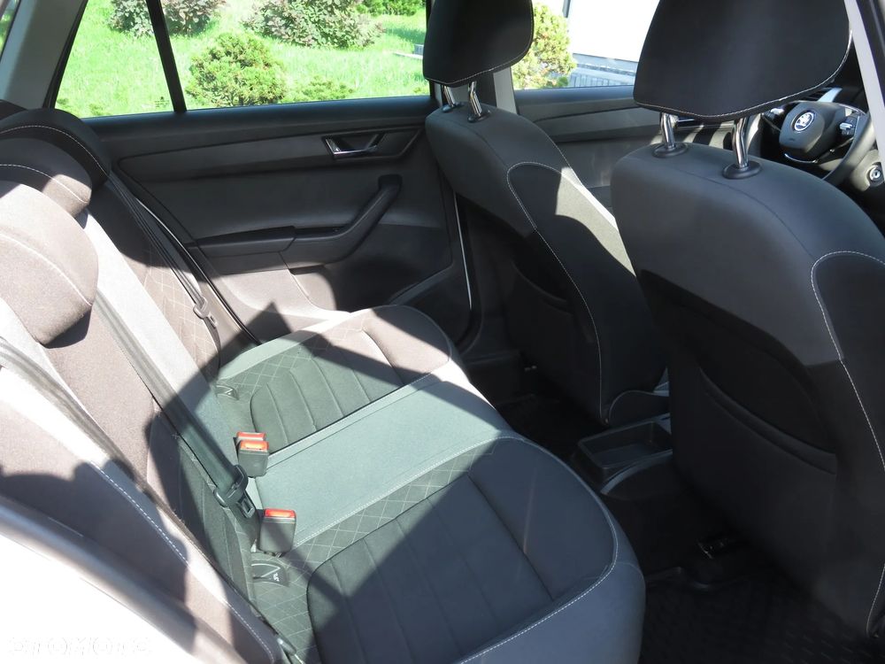 Skoda Fabia 1.0 Ambition Plus - 12
