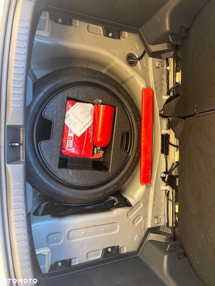 Toyota Yaris 1.5 Selection Style CVT - 21