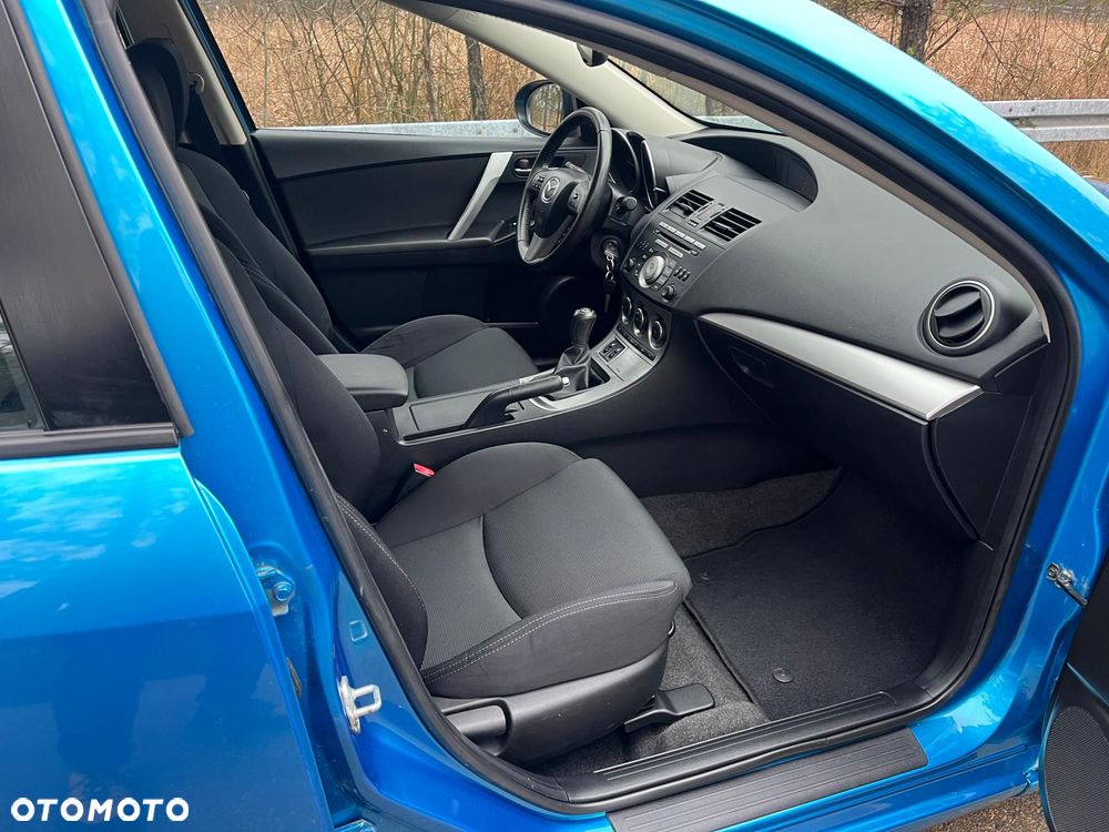 Mazda 3 1.6 Exclusive EU5 - 9