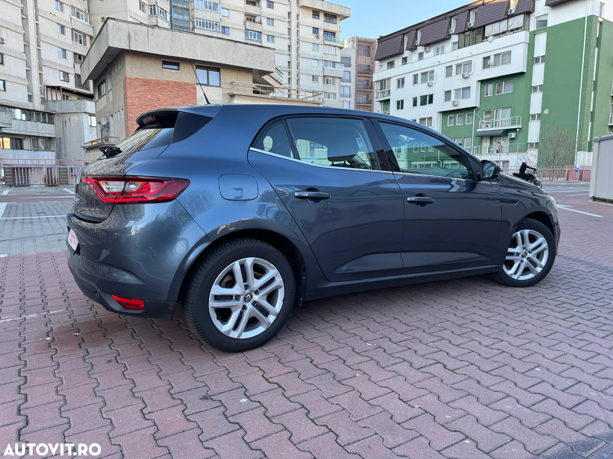 Renault Megane ENERGY dCi Business - 7