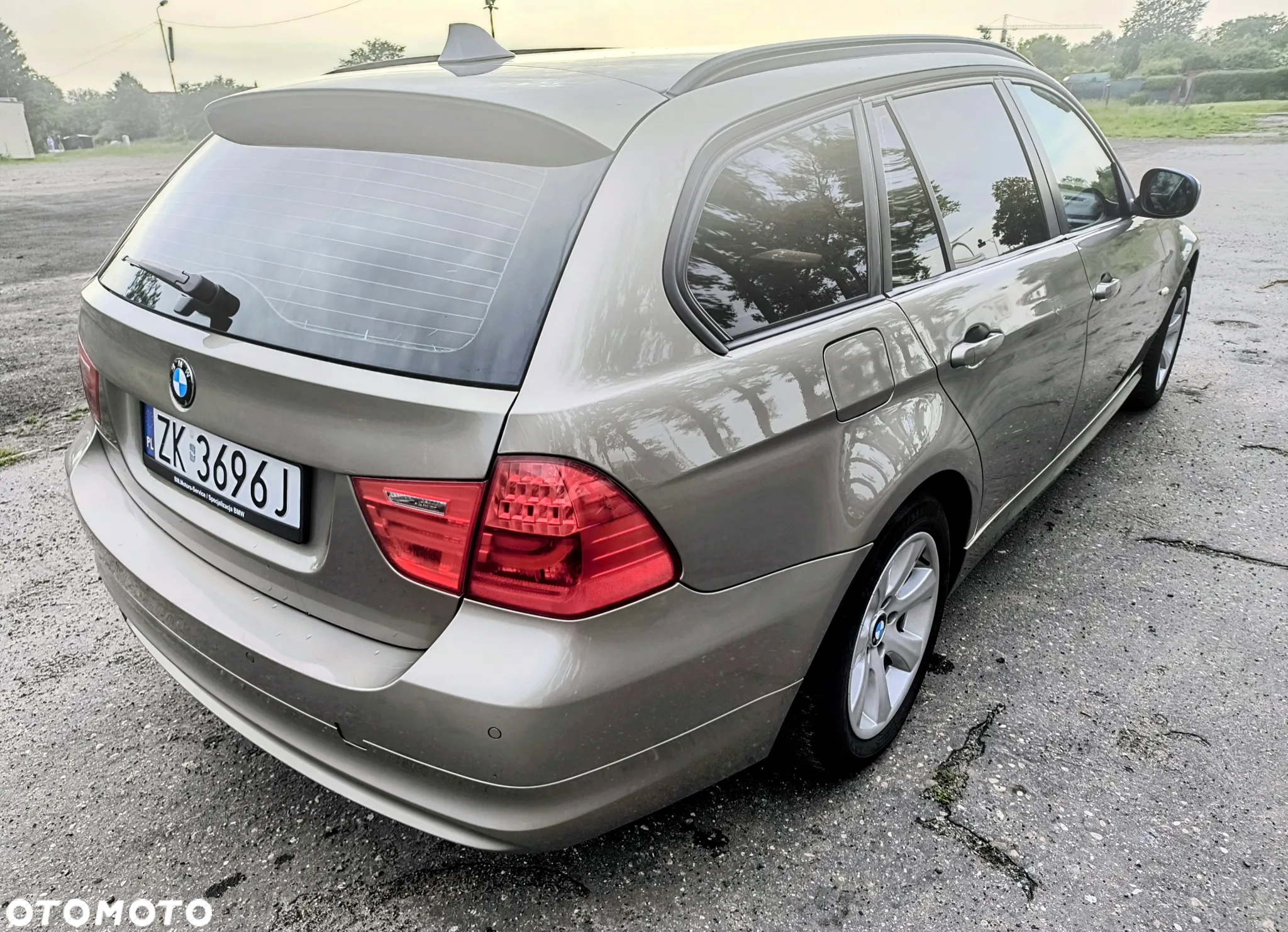 BMW Seria 3 318d - 6