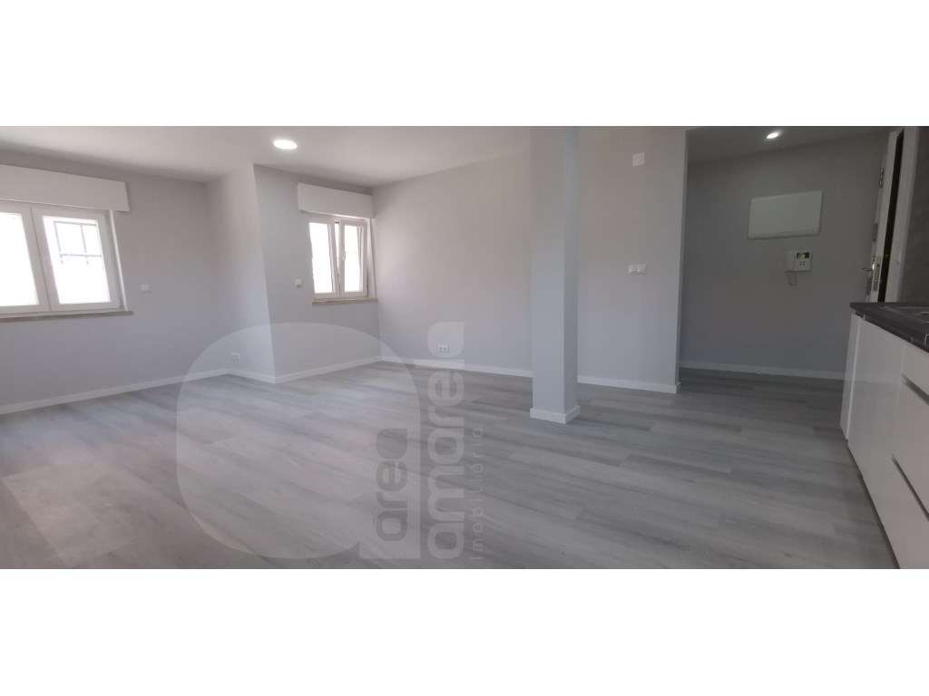 Apartamento T2 em Corroios - Grande imagem: 5/19