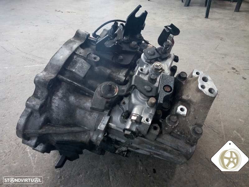CAIXA VELOCIDADES KIA RIO II 2007 - 1