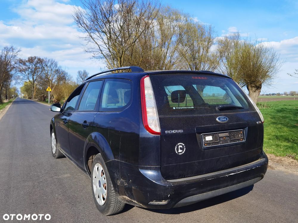 Ford Focus 1.6 TDCi DPF Fun - 6
