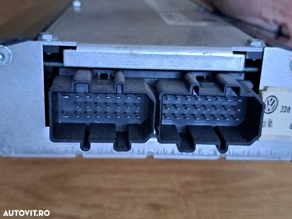 Amplificator sunet audio original Volkswagen VW Paheton Touareg - 3