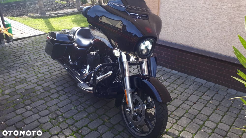 Harley-Davidson Touring Street Glide - 7