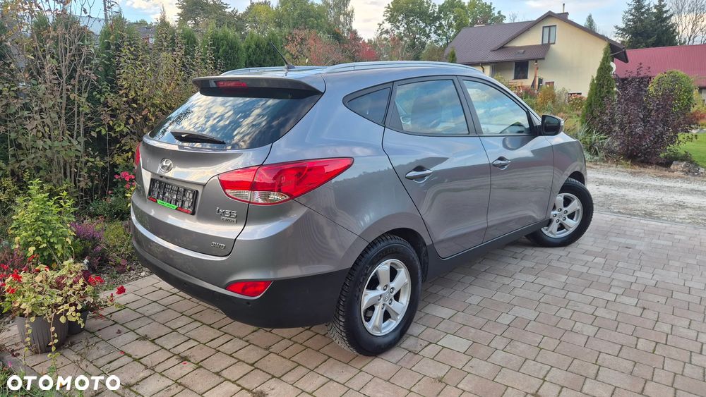 Hyundai ix35 - 11