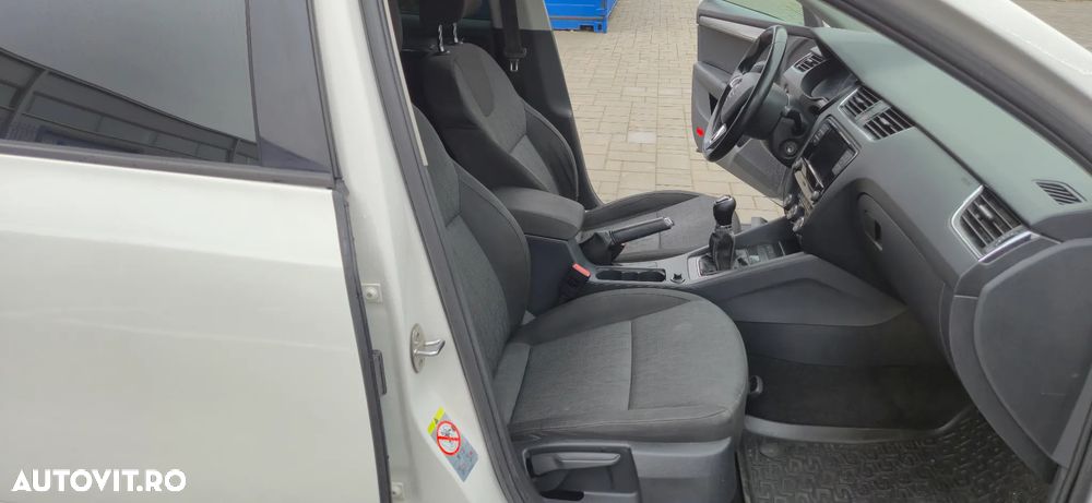 Skoda Octavia 2.0 TDI 4X4 Style - 26