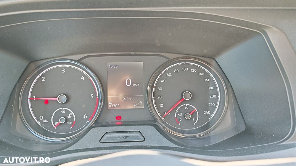 Volkswagen Transporter - 2