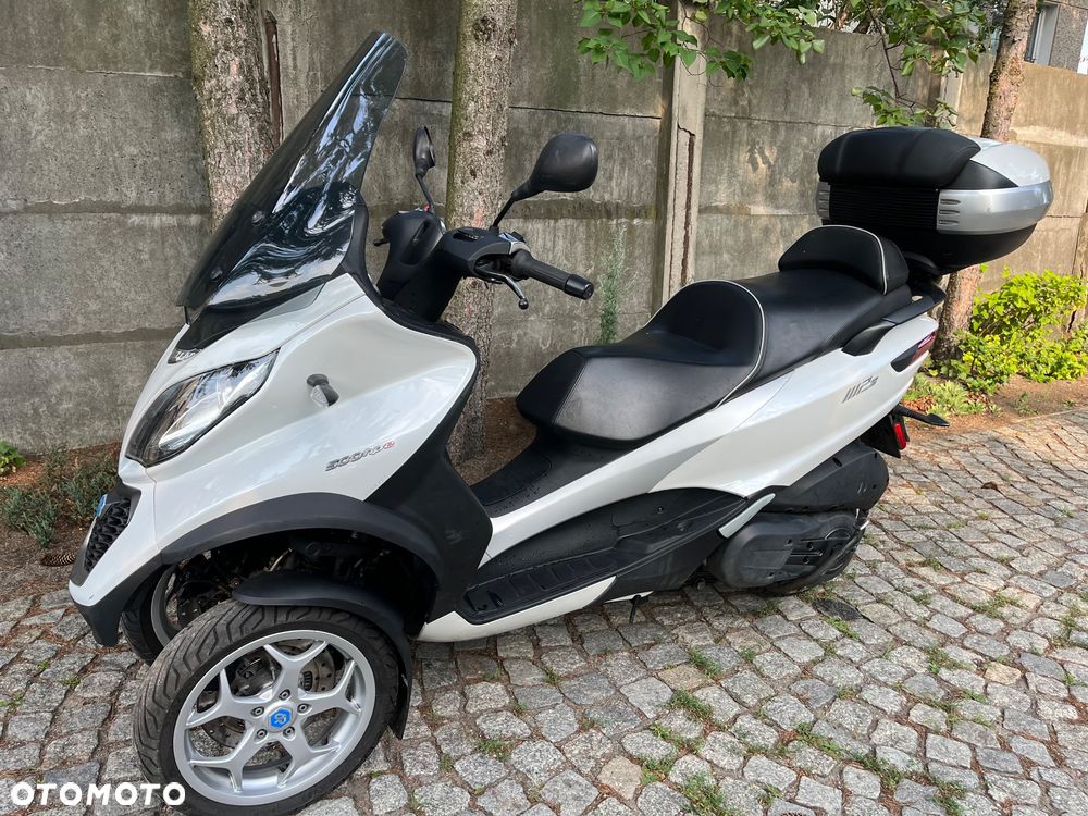 Piaggio MP-3 - 2