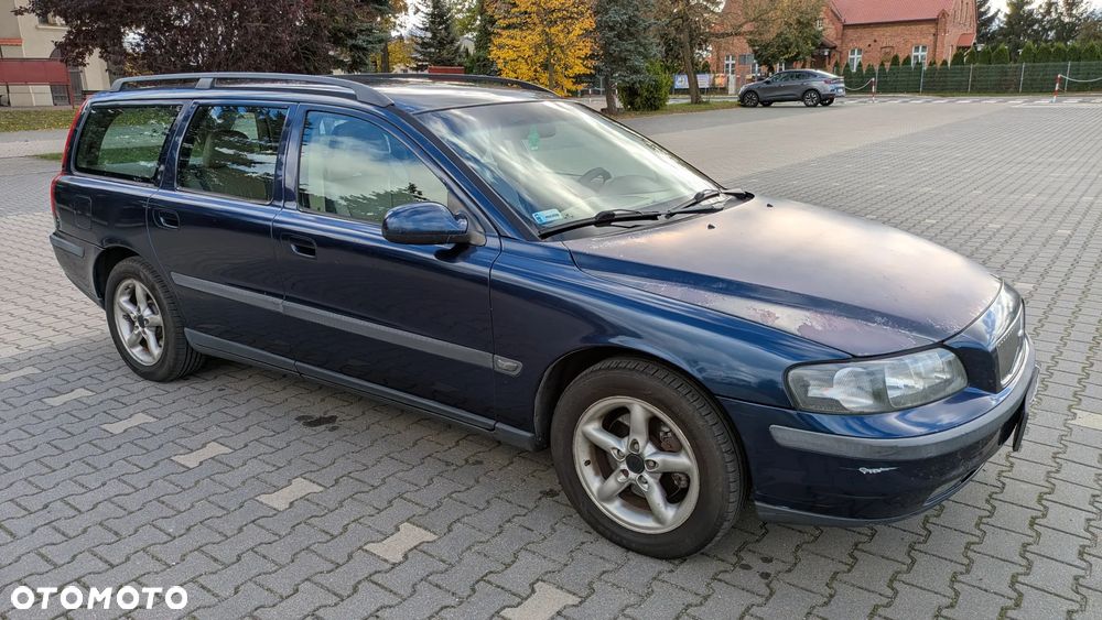 Volvo V70 2.5TDI - 1