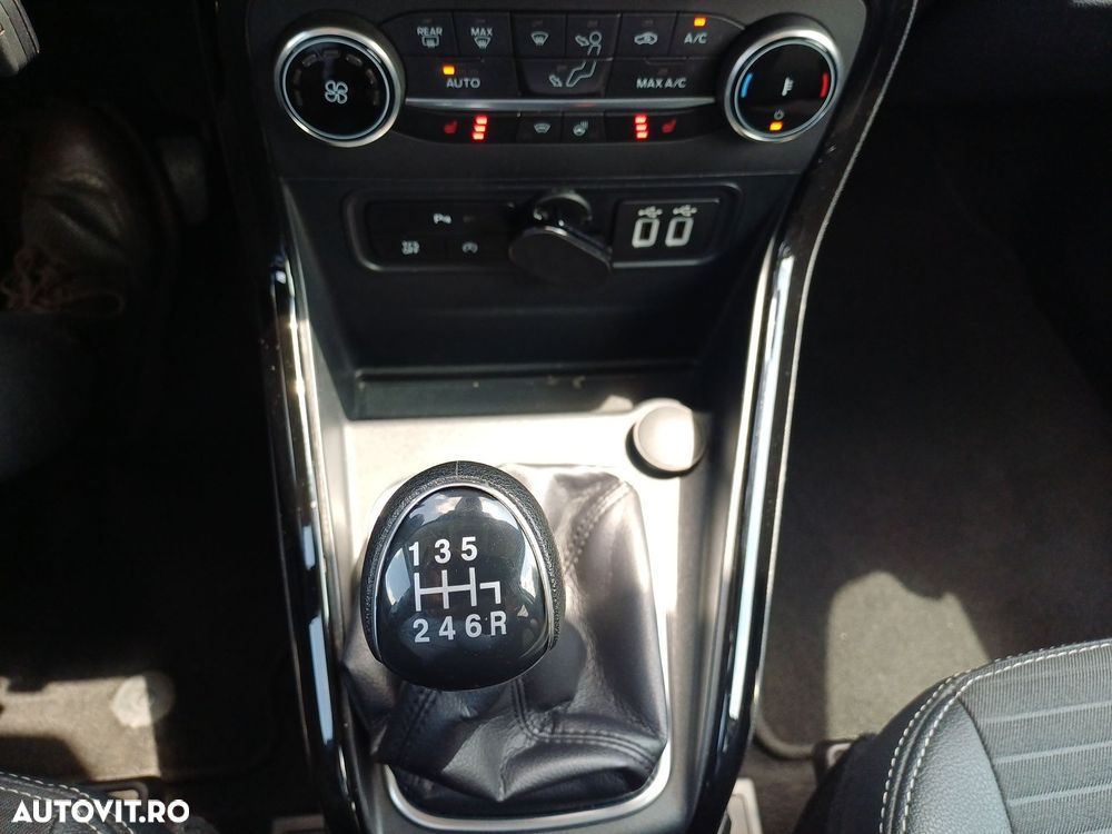 Ford EcoSport 1.0 EcoBoost Titanium - 19